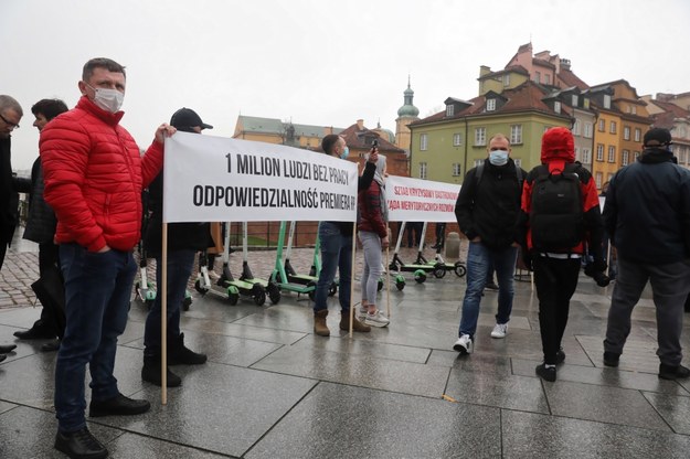 Uczestnicy protestu / 	Tomasz Gzell    /PAP