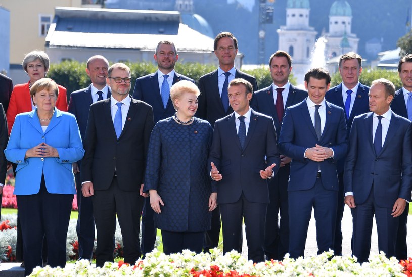 Uczestnicy szczytu w Salzburgu /AFP