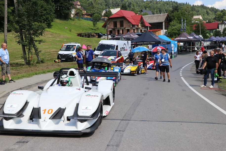 Uczestnicy wyścigu /Jacek Skóra /RMF FM