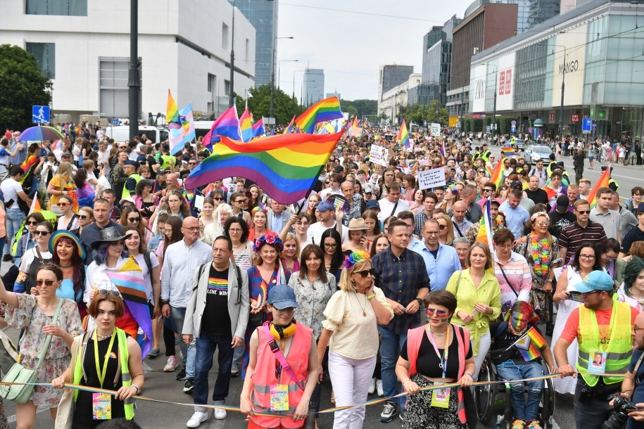 Uczestnicy XXII Parady Równości w Warszawie /Andrzej Lange /PAP