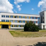 Uczniowie nie będą jeździć na wycieczki? Nowe zasady w szkołach