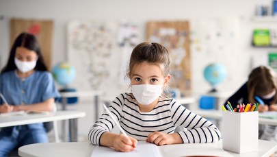 Uczniowie wrócą do nauki zdalnej? Jest komentarz ministra Czarnka 