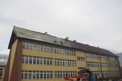 Uczniowie wrócili do szkoły zniszczonej przez halny