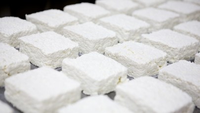 Uczulenie na nabiał? Sprawdź, czym zastąpić jaja, sery i mleko