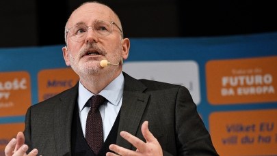 Udana interwencja korespondentki RMF FM ws. Fransa Timmermansa