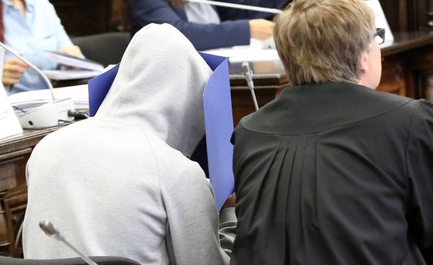 Udawali uchodźców, by przeprowadzić zamach w Niemczech