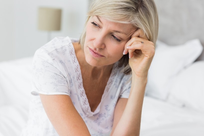 Uderzenia gorąca? To nie musi być menopauza. Oto inne możliwe przyczyny /123RF/PICSEL