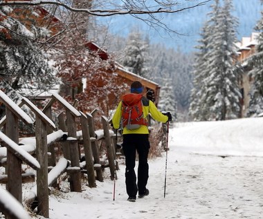 Uderzenie zimy. Zakopane pod śniegiem. Zamarza Morskie Oko