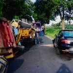 Uderzył kombajnem w auto. Chwilę później wykupił OC!