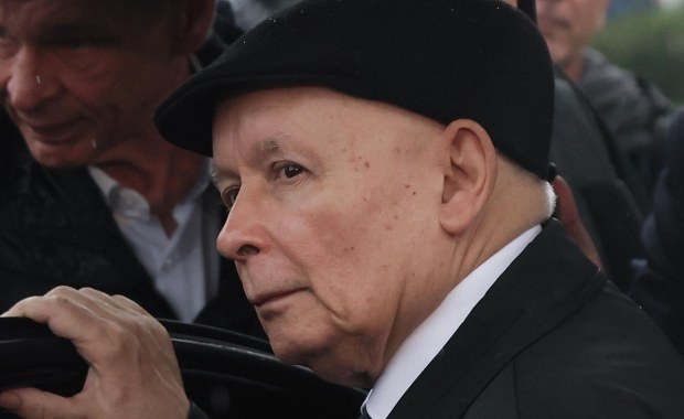 "Uderzył mnie dwa razy". Ruszył proces Jarosława Kaczyńskiego