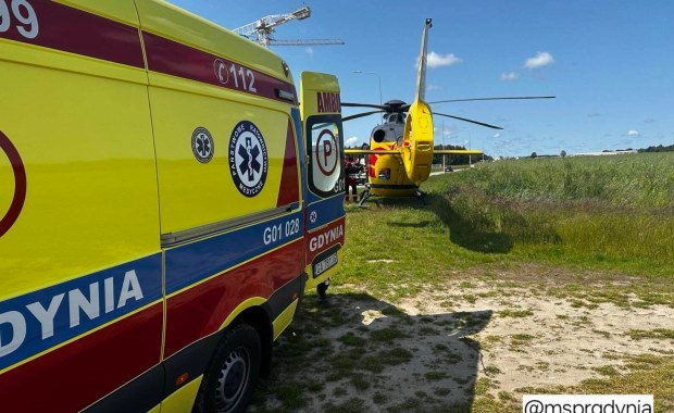 Uderzył w śmietnik, jadąc hulajnogą. 15-latek nie miał kasku