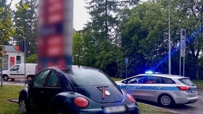 Uderzyła w pylon stacji paliw i zaczęła uciekać. Po alkoholu miała ciężką nogę