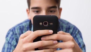 Udowodnij, że masz 18 lat. Australia stawia nowy mur w internecie