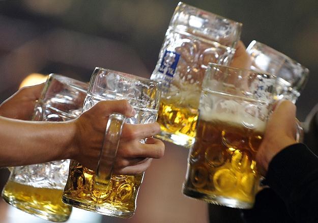 Udział gastronomii w sprzedaży piw w Polsce jest jednym z najniższych w Europie /AFP