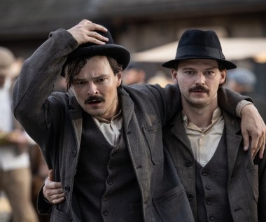 "Udział w 'Magnezji' był dla mnie wyjątkowym i ważnym wydarzeniem. To kino gatunkowe, do którego mi tęskno - połączenie westernu i komedii sensacyjnej osadzonej w czasach przełomu 20. i 30. lat ubiegłego wieku. Maciej Bochniak skompletował fantastyczną ekipę. Prawdziwy 'dream team'" - twierdzi Dawid Ogrodnik, odtwórca roli Alberta Hudini.