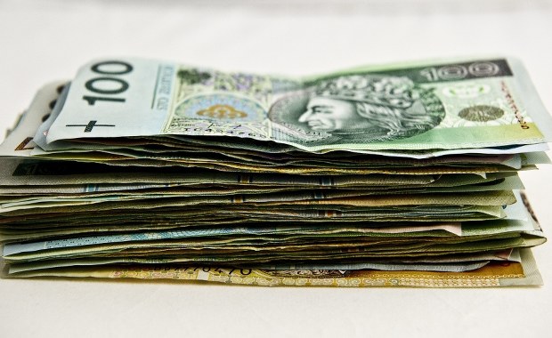 Udzielali lichwiarskich pożyczek i grozili. 6 osób stanie przed sądem