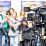 UE chce walczyć z dezinformacją w mediach publicznych. Węgry zapowiadają weto