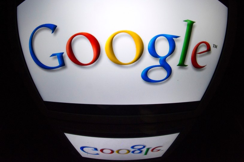 UE chce walczyć z monopolistycznymi zapędami Google? /AFP