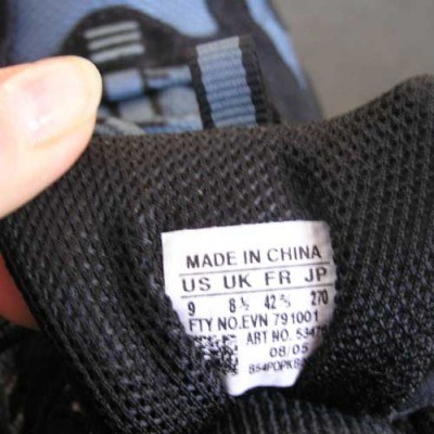 UE przedłużyła na kolejne 15 miesięcy cła antydumpingowych na buty importowane z Chin i Wietnamu /INTERIA.PL