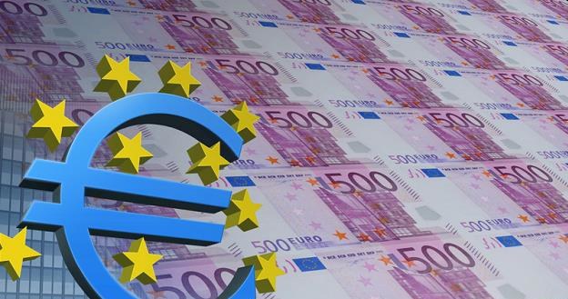 UE rozważy ograniczenia w płatnościach gotówką oraz wycofanie 500 euro /&copy; Panthermedia