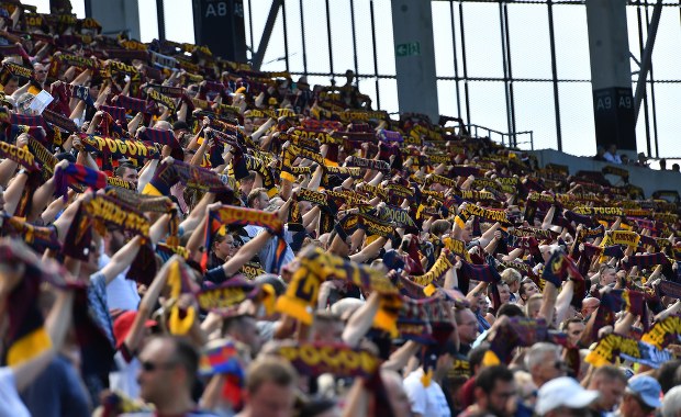 UEFA ukarała Pogoń Szczecin za zachowanie kibiców. Duża suma