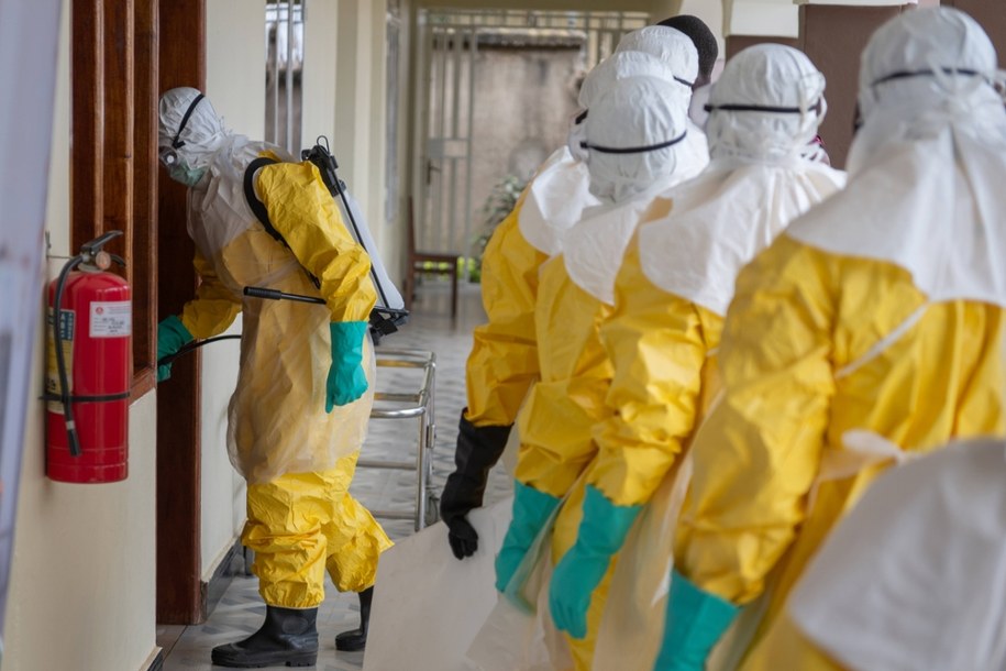 Uganda zmaga się z wirusem ebola. Odnotowano nowe przypadki zakażenia /	STRINGER /PAP/EPA