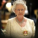 Ujawniono menu na jubileusz królowej Elżbiety II. Hitem będzie „kurczak koronacyjny”
