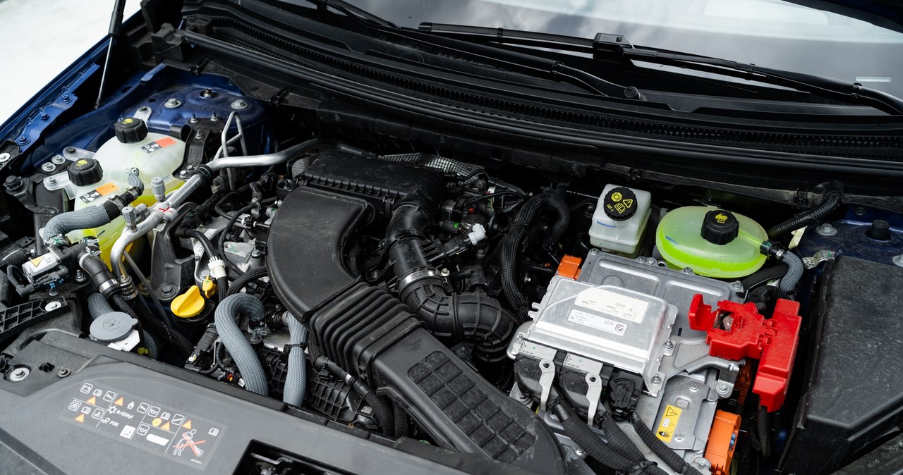 Układ napędowy Renault Austral E-Tech full hybrid 200 zasługuje na wysokie noty. Zapewnia dobre osiągi i niskie zużycie paliwa /Jan Guss-Gasiński /INTERIA.PL