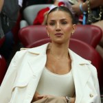 Ukochana Arkadiusza Milika podbija Paryski Tydzień Mody. Nie sposób oderwać wzroku