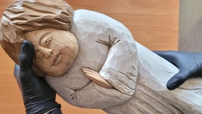 Ukradła figurkę Jezusa. 22-latka sama zgłosiła się na komendę