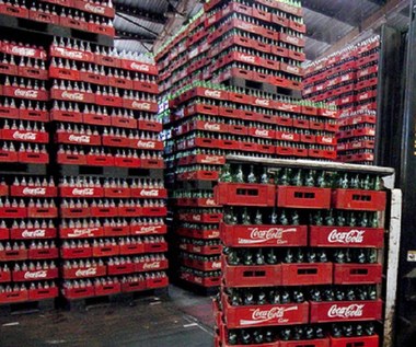 Ukraina: ArcelorMittal zamyka kopalnie, a Coca-Cola - rozlewnię