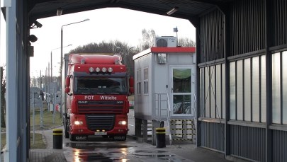 Ukraina blokuje rosyjskie ciężarówki. "Śmierć okupantom!"