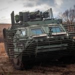 transporter opancerzony Ukraina coraz bardziej niezależna. Armia dostała transportery lokalnej produkcji