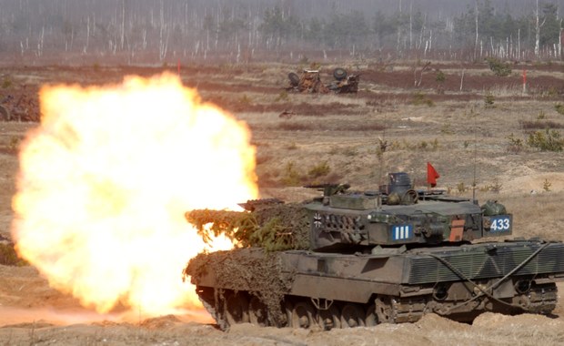 Ukraina liczy na to, że otrzyma 100 czołgów Leopard 2 z 12 krajów [RELACJA]