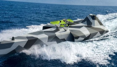 Ukraina pokazała "Syrenę". To trimaran z rakietami AIM-9M