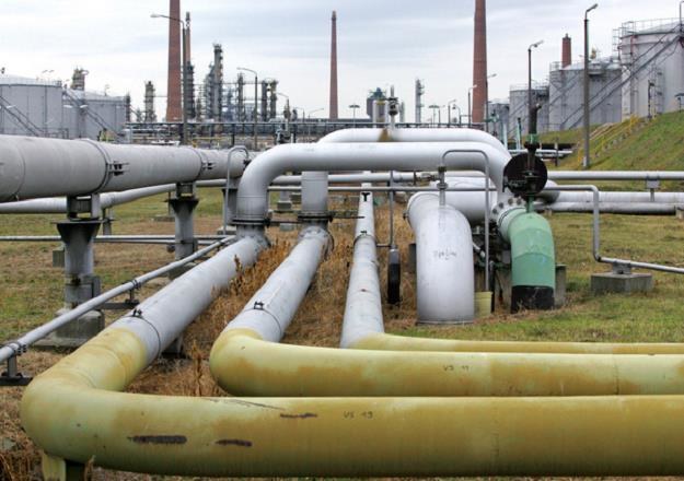 Ukraina wstrzymała tranzyt ropy rurociągiem Przyjaźń /AFP