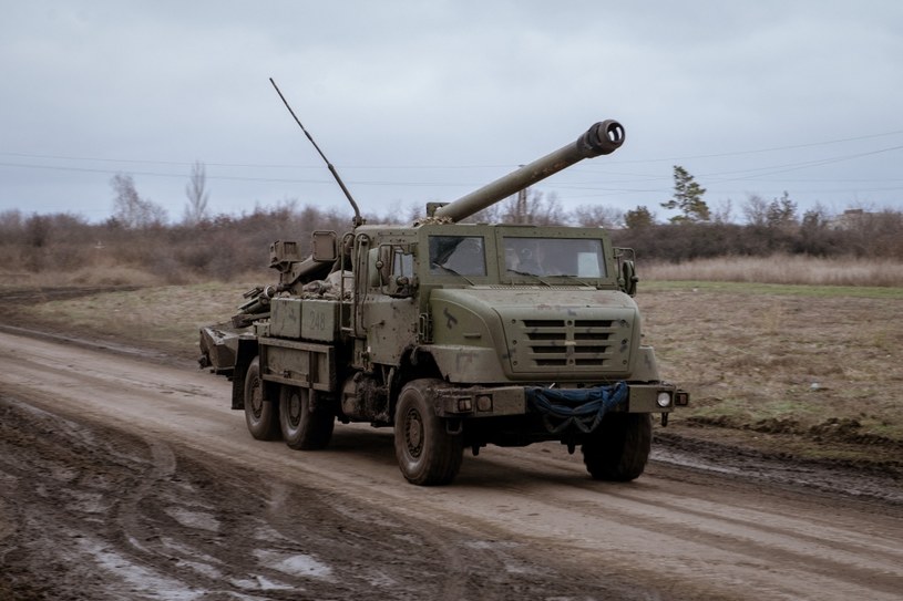 Ukraina zapowiada produkcję kluczowej amunicji 155 mm do artylerii. Jest w tym duży problem /ANDRE LUIS ALVES / ANADOLU / Anadolu via AFP /AFP