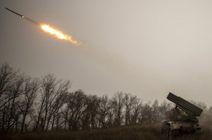 Ukraińcy bronią "kluczowego bastionu". W Wuhłedarze inaczej niż pod Bachmutem