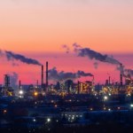 Ukraińcy nie mają litości dla rafinerii ropy naftowej w Saratowie