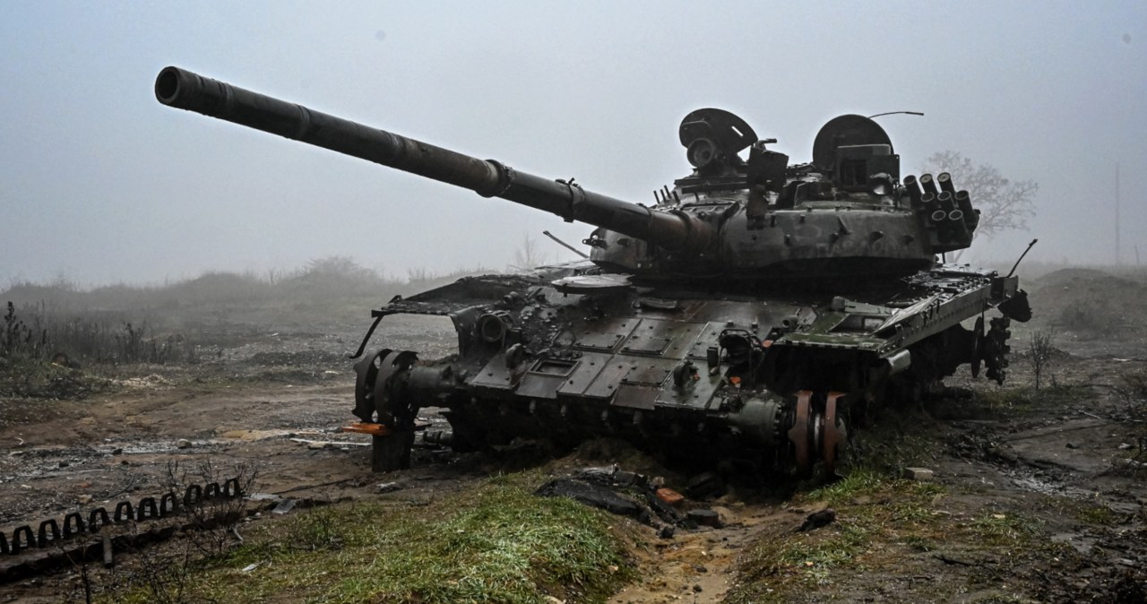 Ukraińcy rozbili rosyjską kolumnę pancerną /SERGEY BOBOK/AFP /AFP