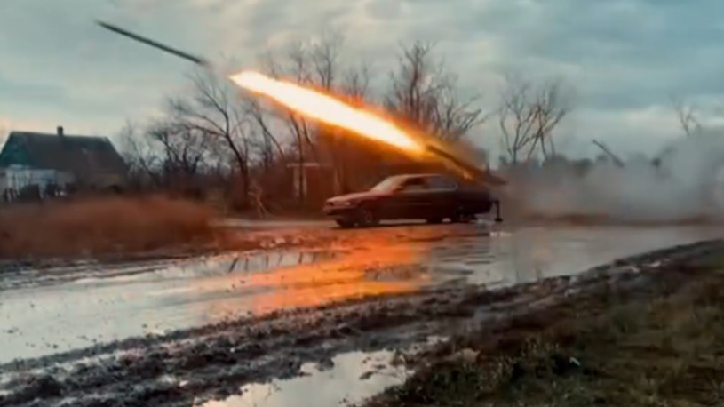 Ukraińcy zmienili BMW w artylerię rakietową /@Osinttechnical /Twitter