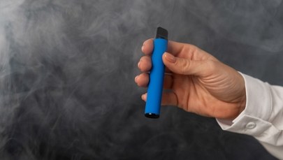 Ukraińscy ochotnicy dają e-papierosom nowe życie na froncie