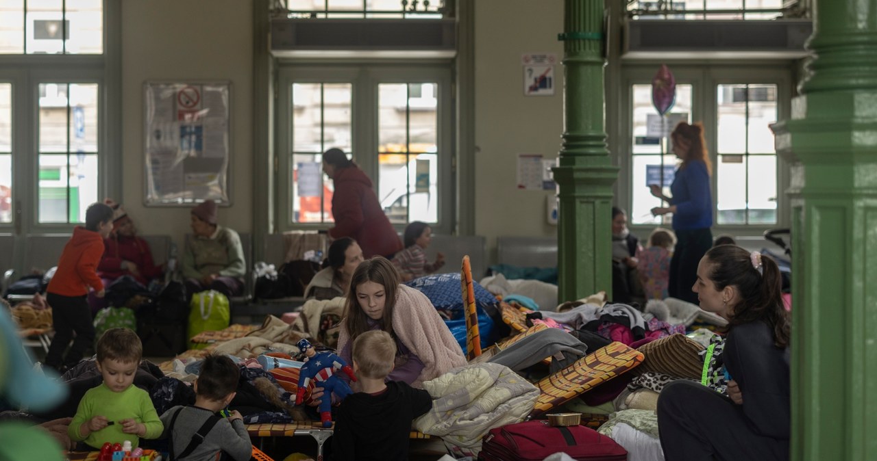 Ukraińscy uchodźcy na dworcu w Przemyślu /Dan Kitwood /Getty Images