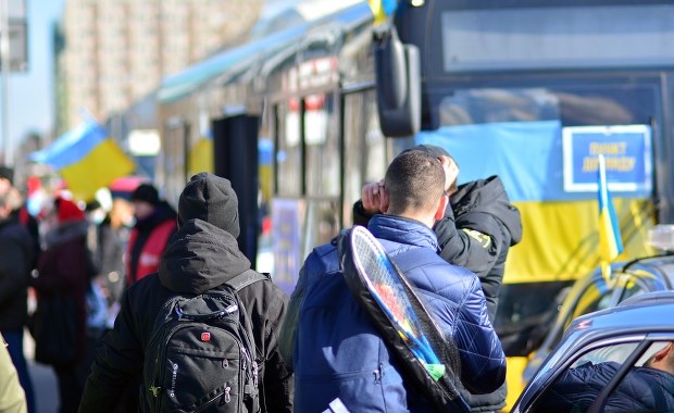 Ukraińscy uchodźcy napędzają polską gospodarkę. Optymistyczny raport Deloitte