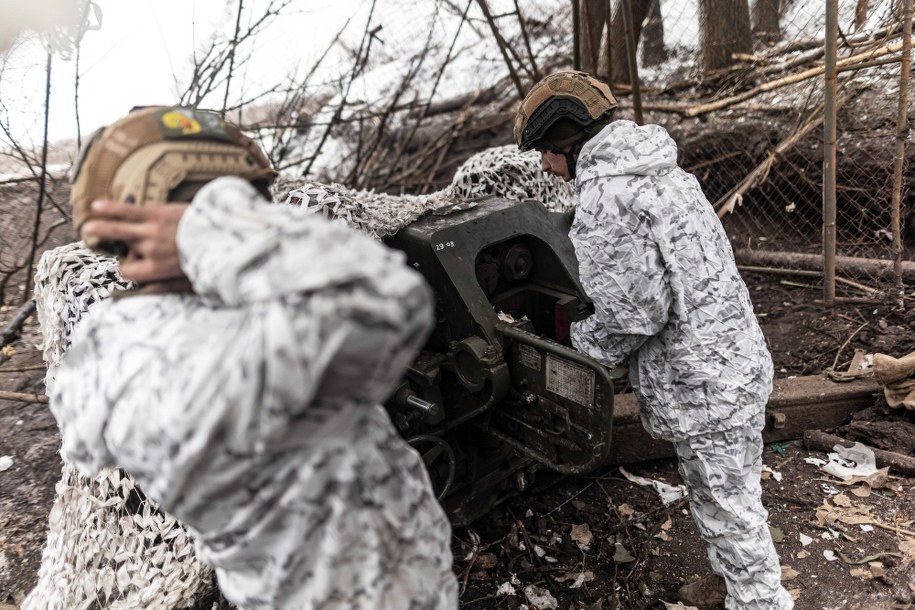 Ukraińscy żołnierze na froncie pod Bachmutem /DIEGO HERRERA CARCEDO / ANADOLU AGENCY /PAP/Abaca