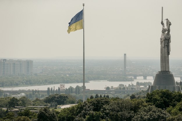 Ukraińska flaga w Kijowie /OLEG PETRASYUK /PAP/EPA