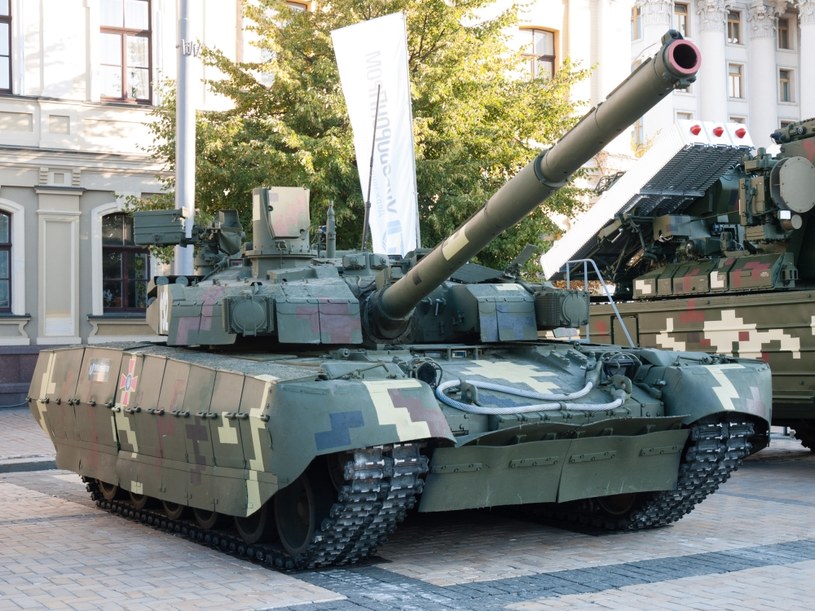 Ukraiński czołg T-84U Oplot /Wikipedia