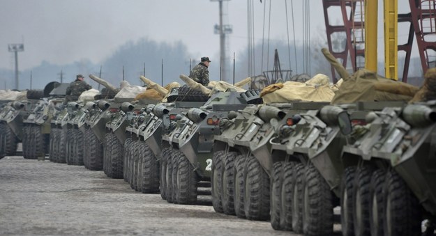 Ukraiński minister obrony Ihor Teniuch poinformował, że Rosja skoncentrowała na Krymie 18 tysięcy żołnierzy /IVAN BOBERSKYY /PAP/EPA