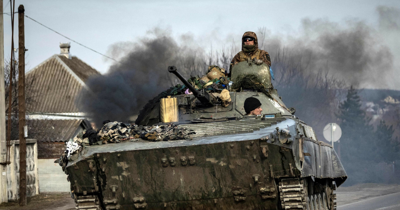 Ukraiński opancerzony transporter piechoty /East News