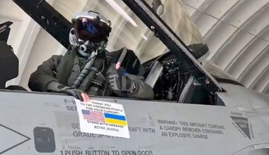 Ukraiński pilot pokazał się za sterami F-16. Zaskoczył Trumpa